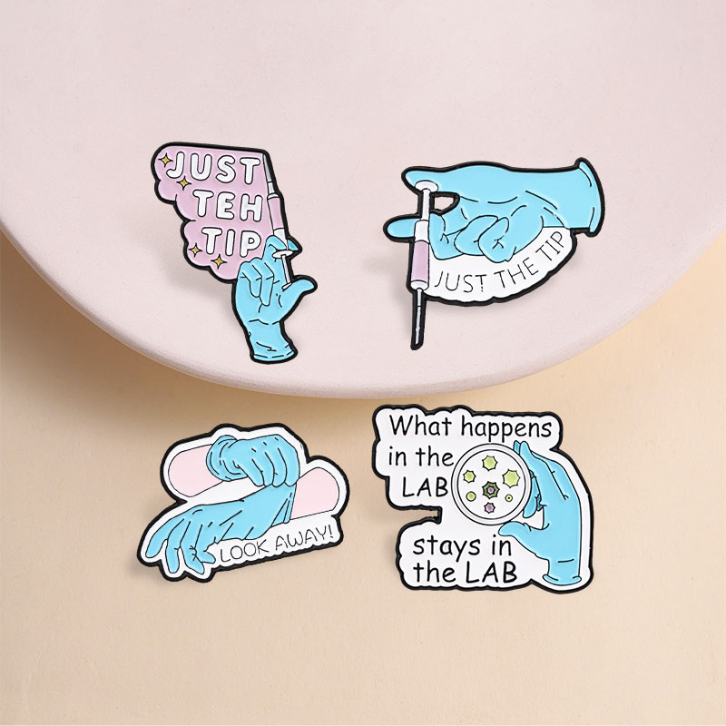 Science Lab Enamel Pins Just T - Medical Lab Tech recension och pris